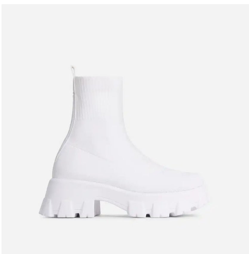 Thick-Soled Casual Couple Shoes for Women – Large Size Short Boots in Knitted Design