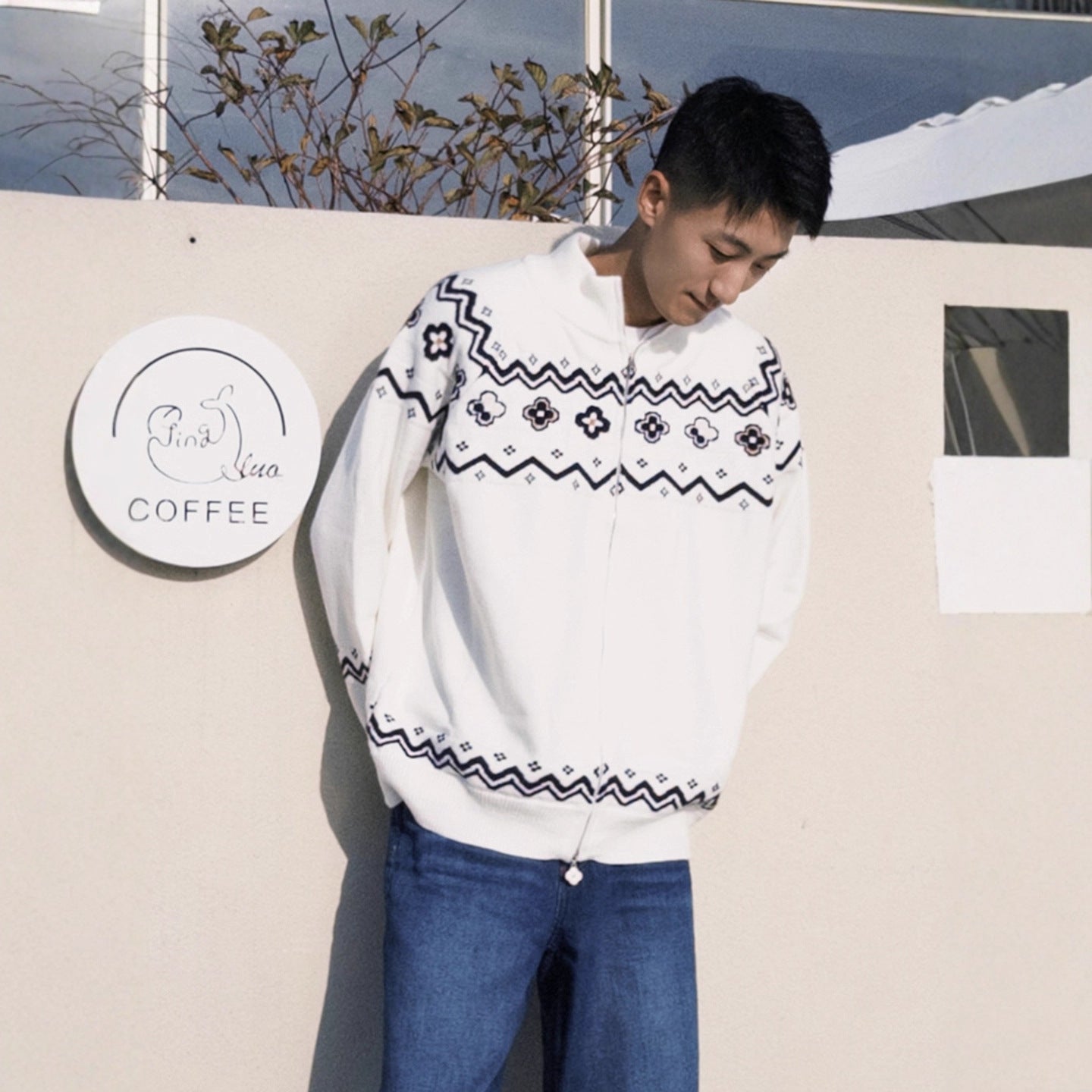 Fair Isle Floral Knit Cardigan for Men - Cozy Soft Knitwear Clean Fit Sweater Jacket