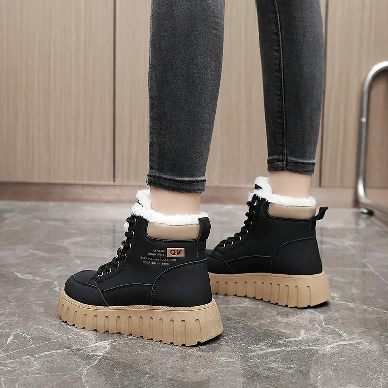 Stylish Winter Boots for Women - Plush & Warm Footwear