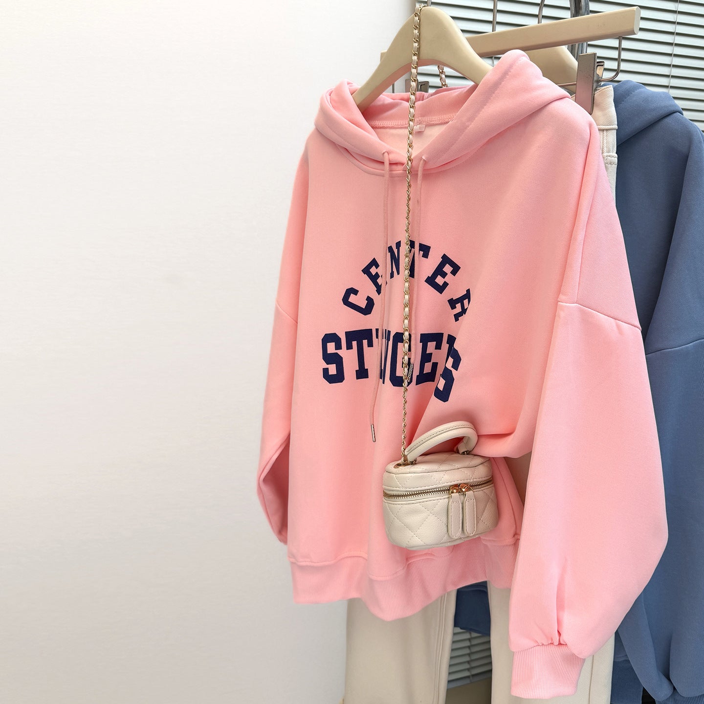 Vintage Hooded Sweatshirt for Women - Lightweight Loose Hoodie Fleece-Lined