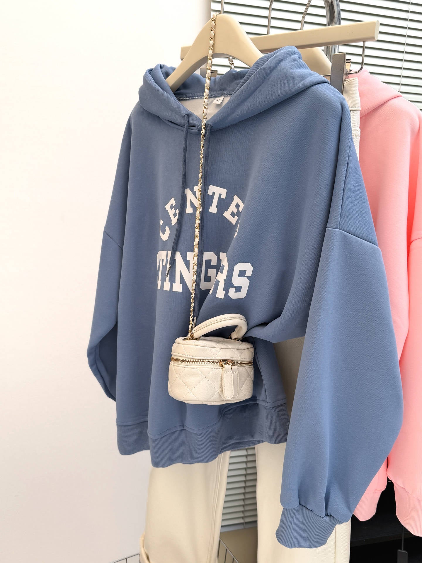 Vintage Hooded Sweatshirt for Women - Lightweight Loose Hoodie Fleece-Lined