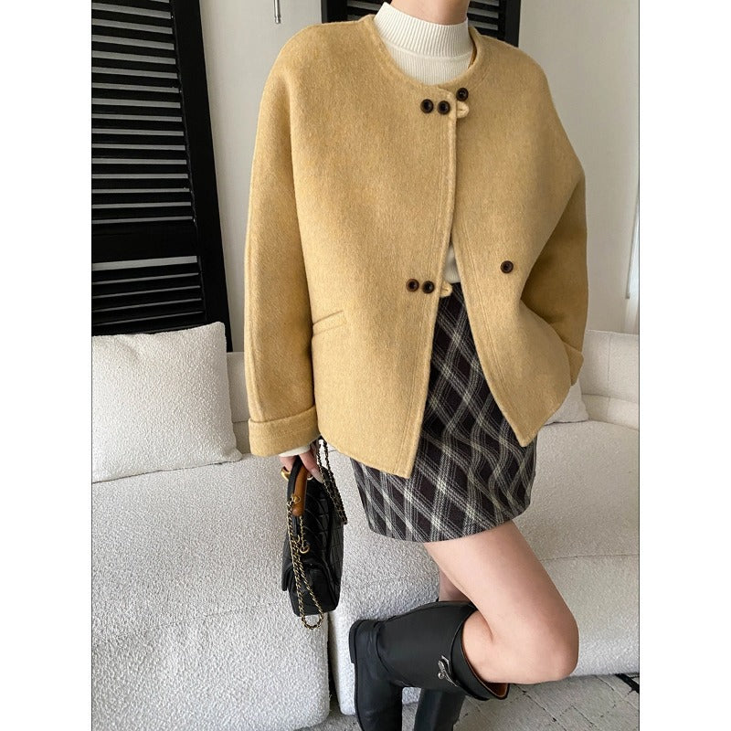 Elegant and Refined Three-Button Round Neck Reversible Wool Cashmere Coat