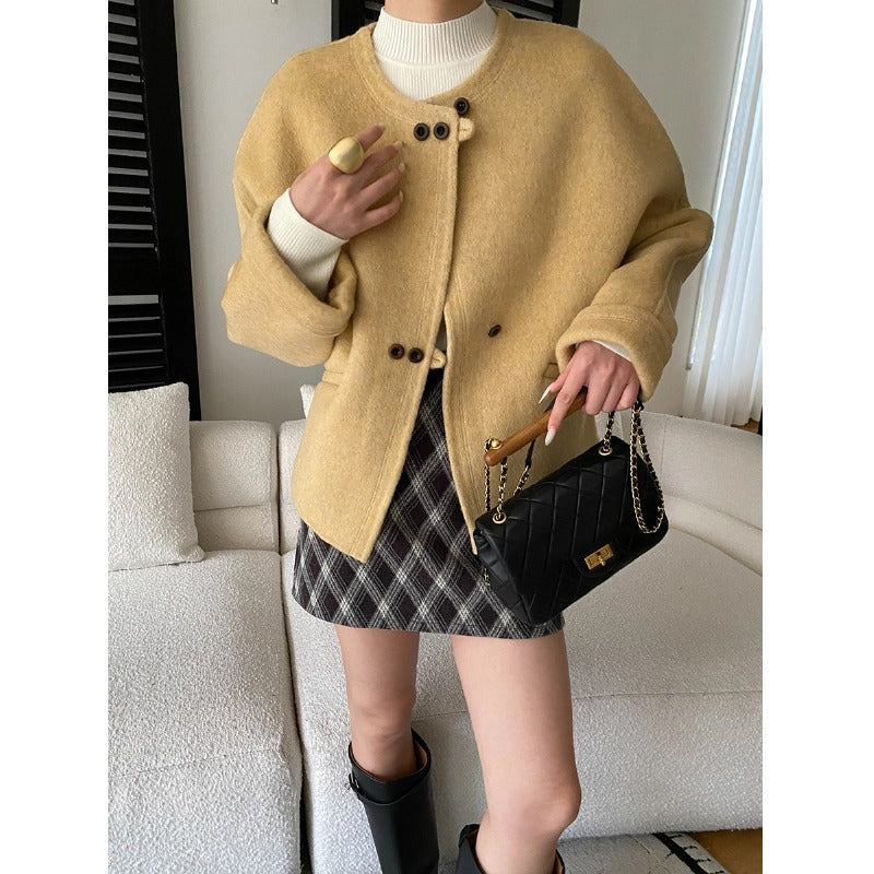 Elegant and Refined Three-Button Round Neck Reversible Wool Cashmere Coat