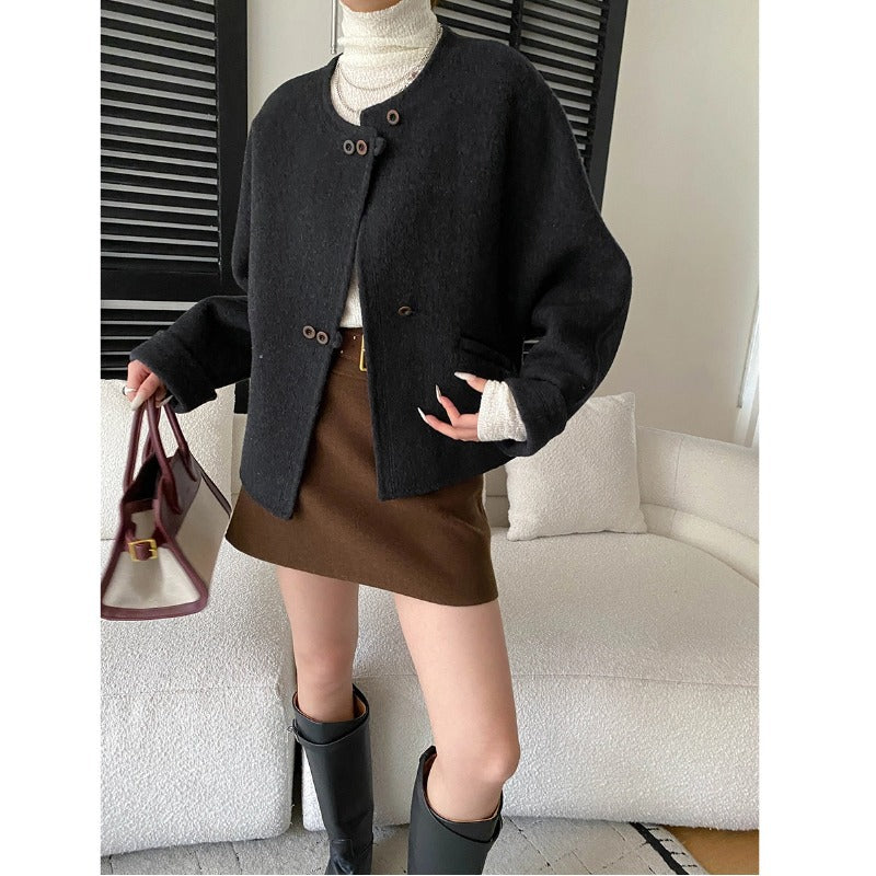 Elegant and Refined Three-Button Round Neck Reversible Wool Cashmere Coat