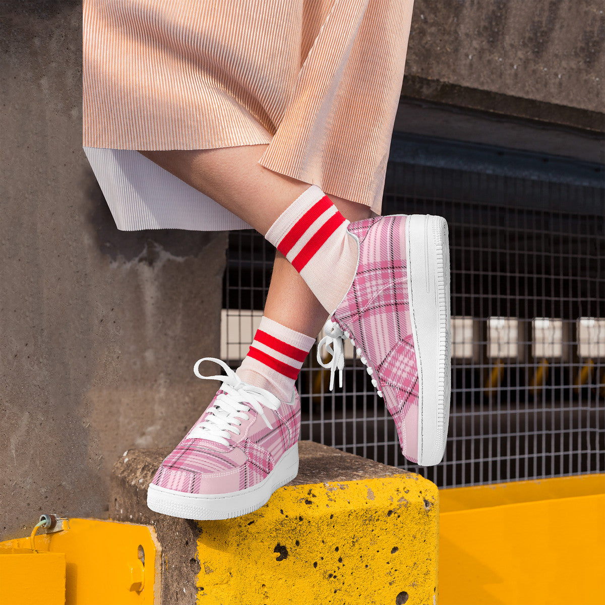 Pink Plaid Harajuku Low Top Unisex Sneaker