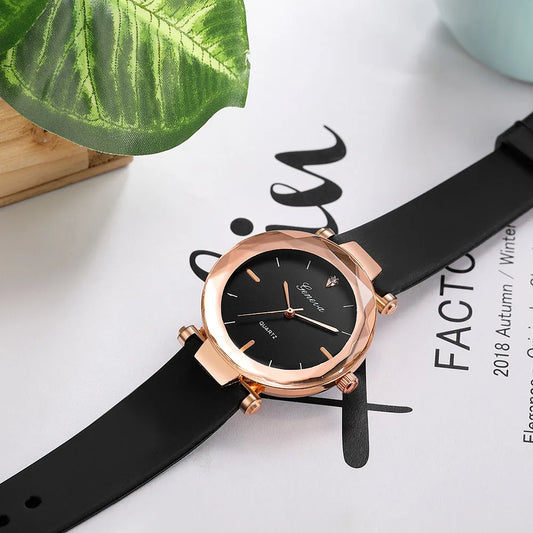 Harajuku Style Women's Round Glass Silicone Strap Watch